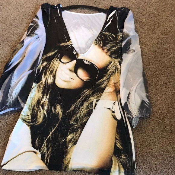 Adorable and fashionable long sleeve dress - Picture 2 of 2